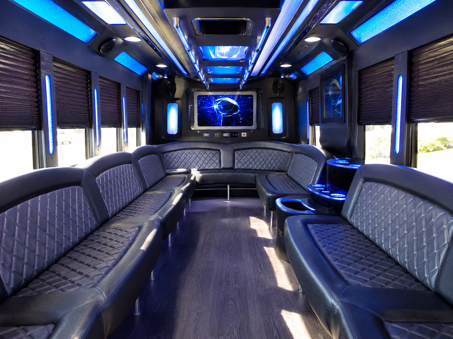 monroe 28 passenger party bus inside