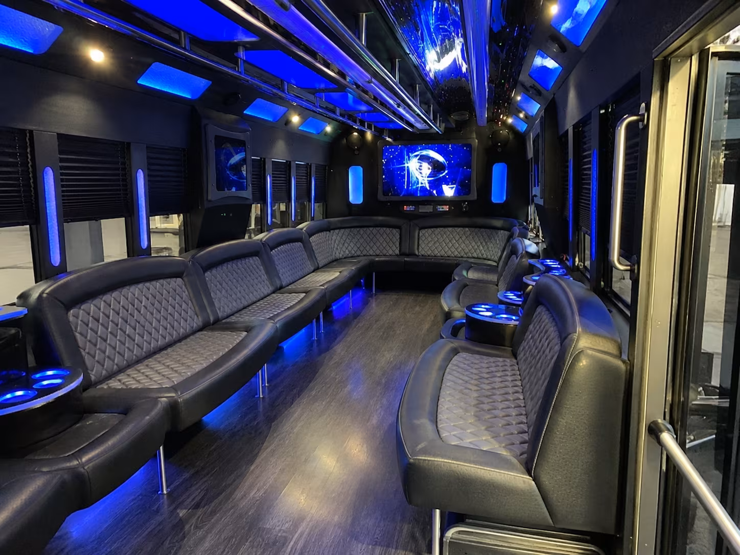 monroe 28 passenger party bus interior