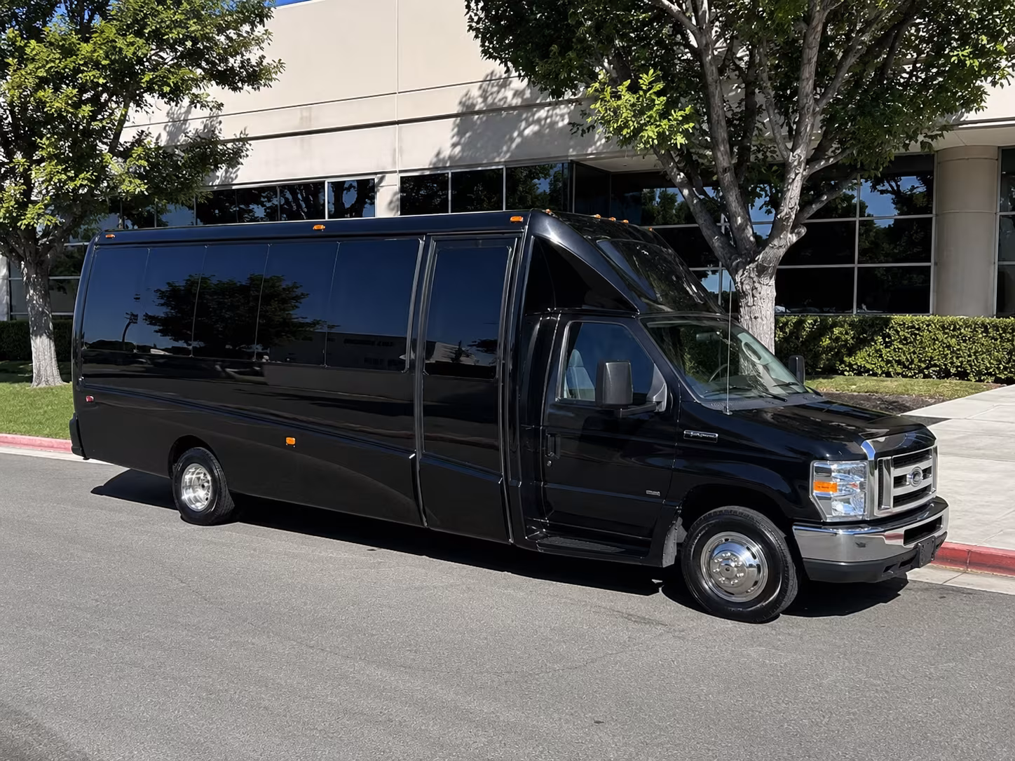 monroe prom party bus rental
