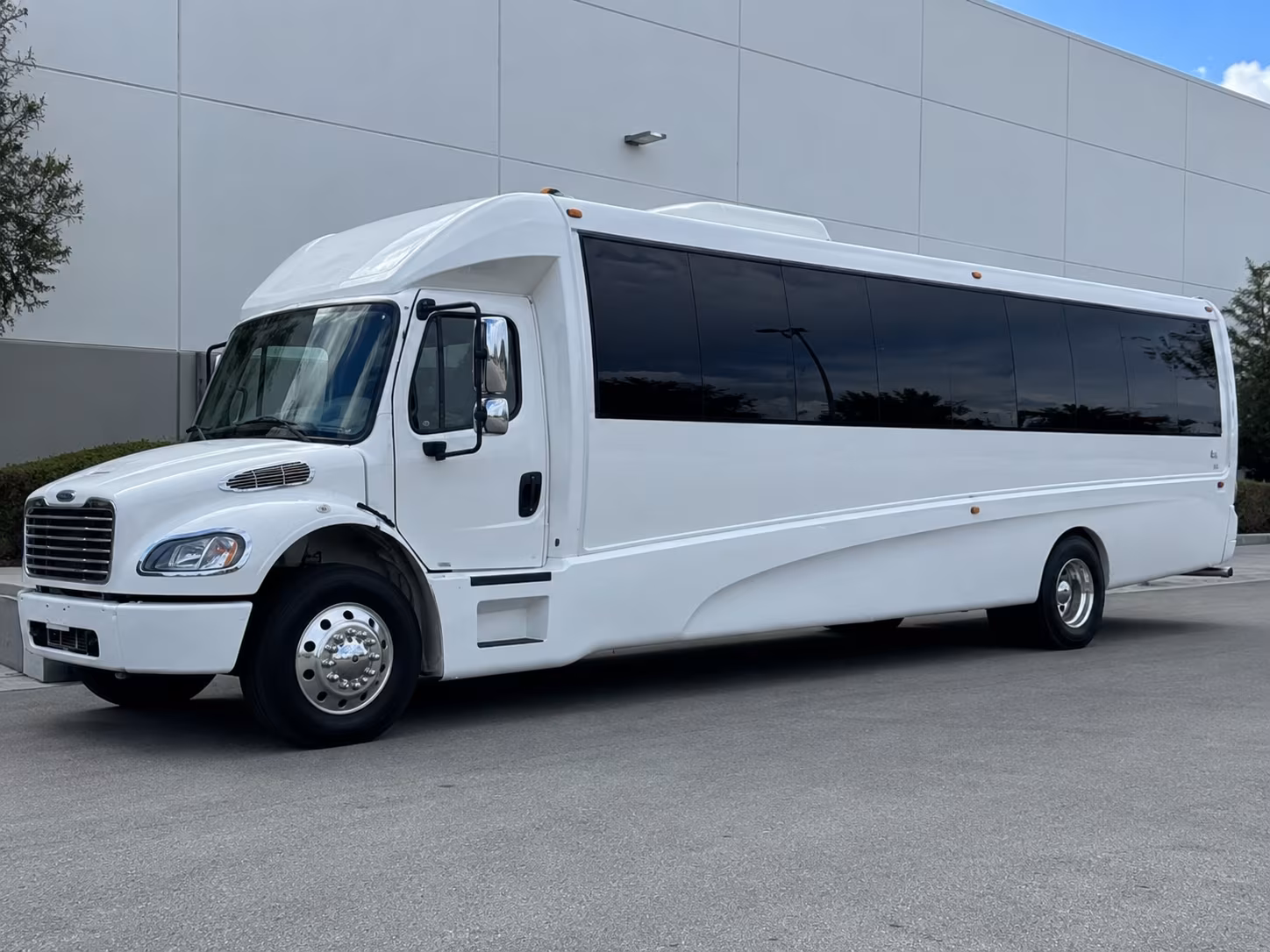 monroe wedding party bus rental