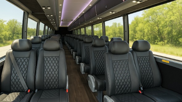 monroe 20 passenger minibus rental
