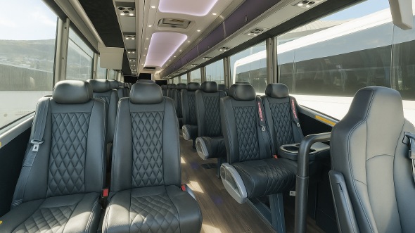monroe 28 passenger minibus rental