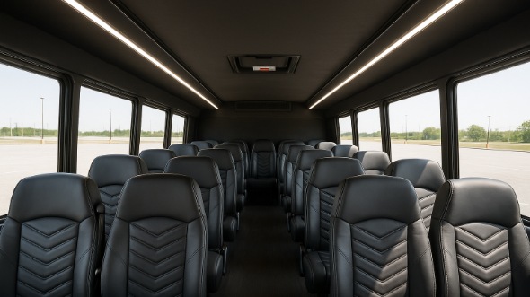 monroe 30 passenger minibus rental